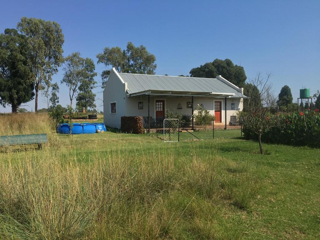Hotel Sanctuary Life Guest Farm Magaliesburg Exterior foto