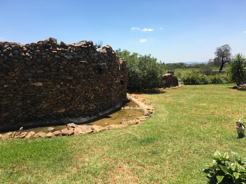 Hotel Sanctuary Life Guest Farm Magaliesburg Exterior foto